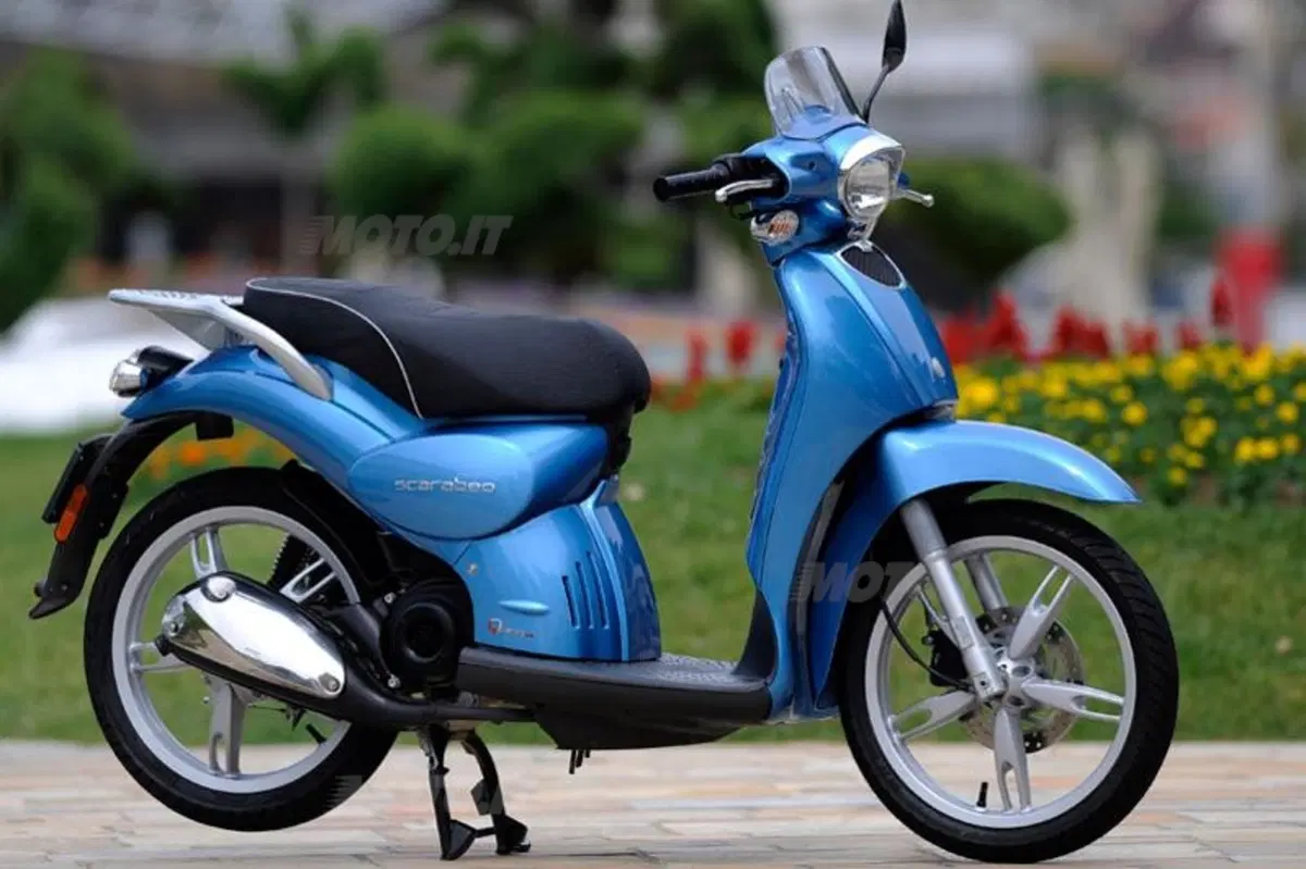 APRILIA Scarabeo Gamma 2009