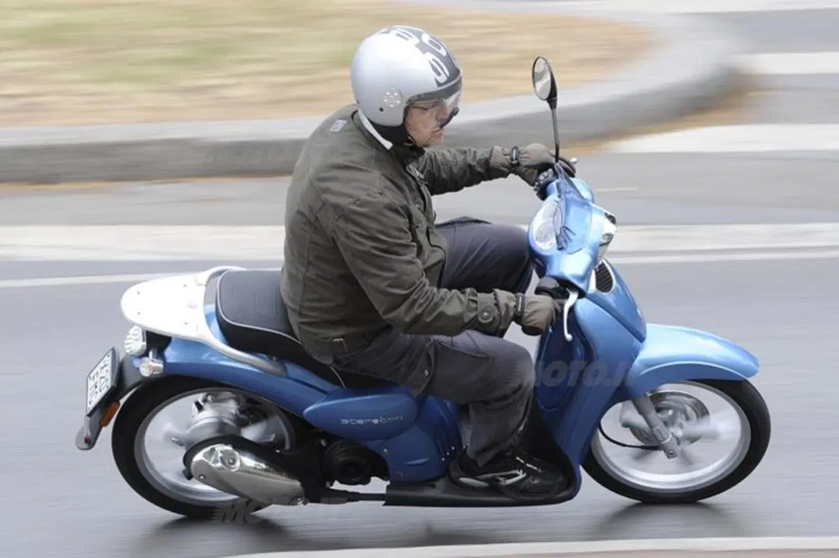 APRILIA Scarabeo Gamma 2009 (14)