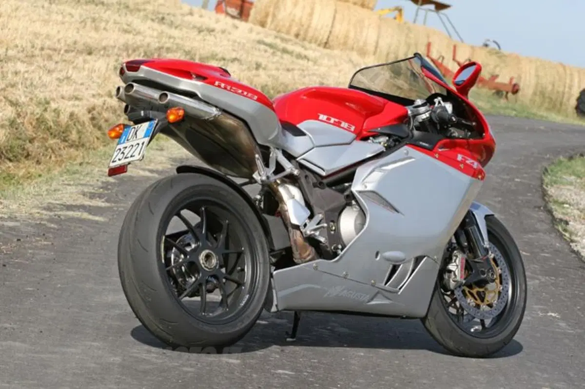 MV AGUSTA F4 1078 RR 312 (3)