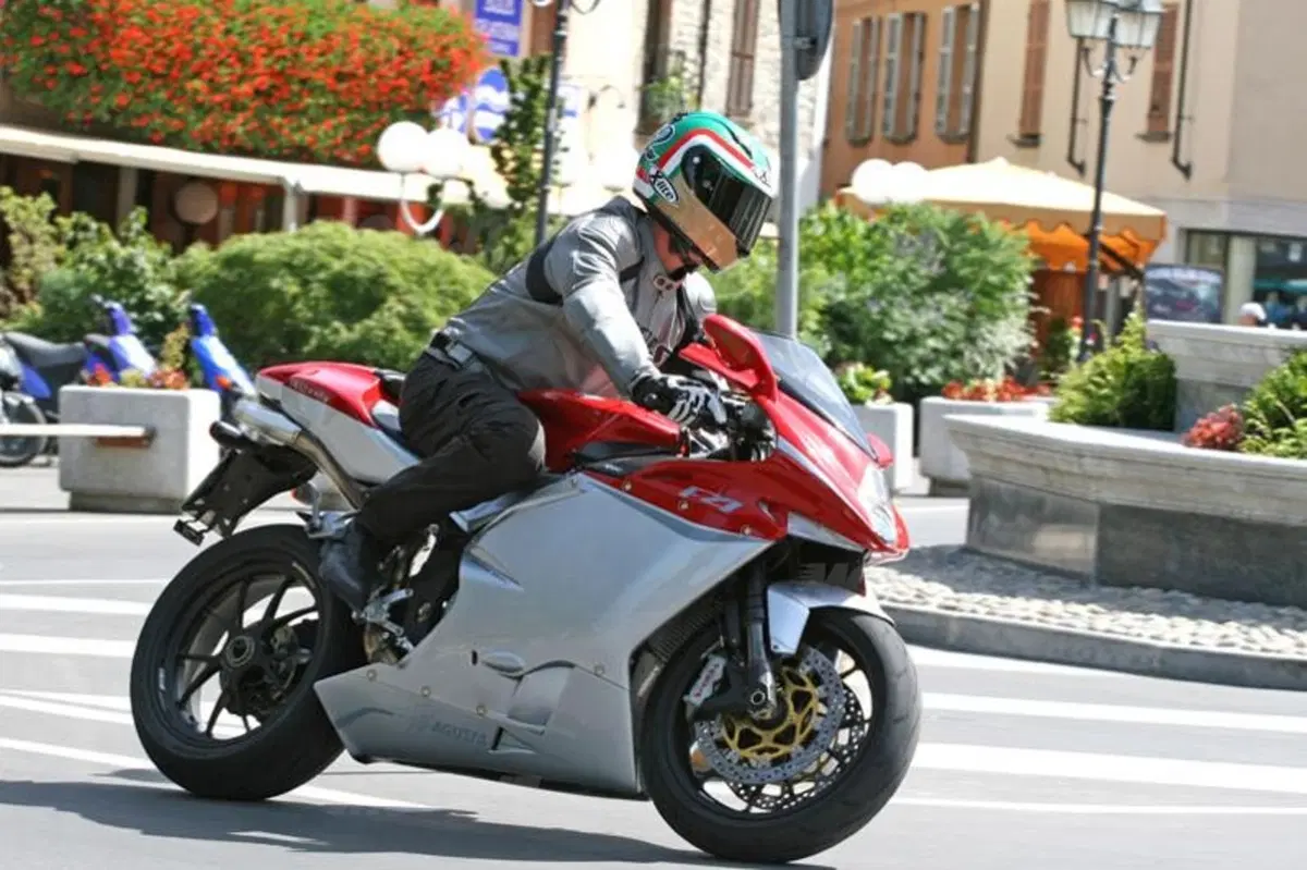 MV AGUSTA F4 1078 RR 312 (18)