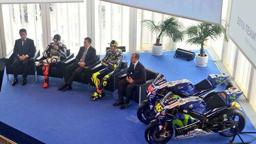 La presentazione del team Yamaha MotoGP e della nuova M1 (5)