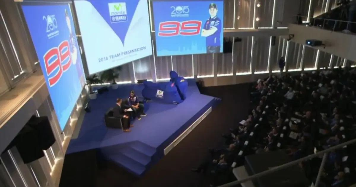 La presentazione del team Yamaha MotoGP e della nuova M1 (16)