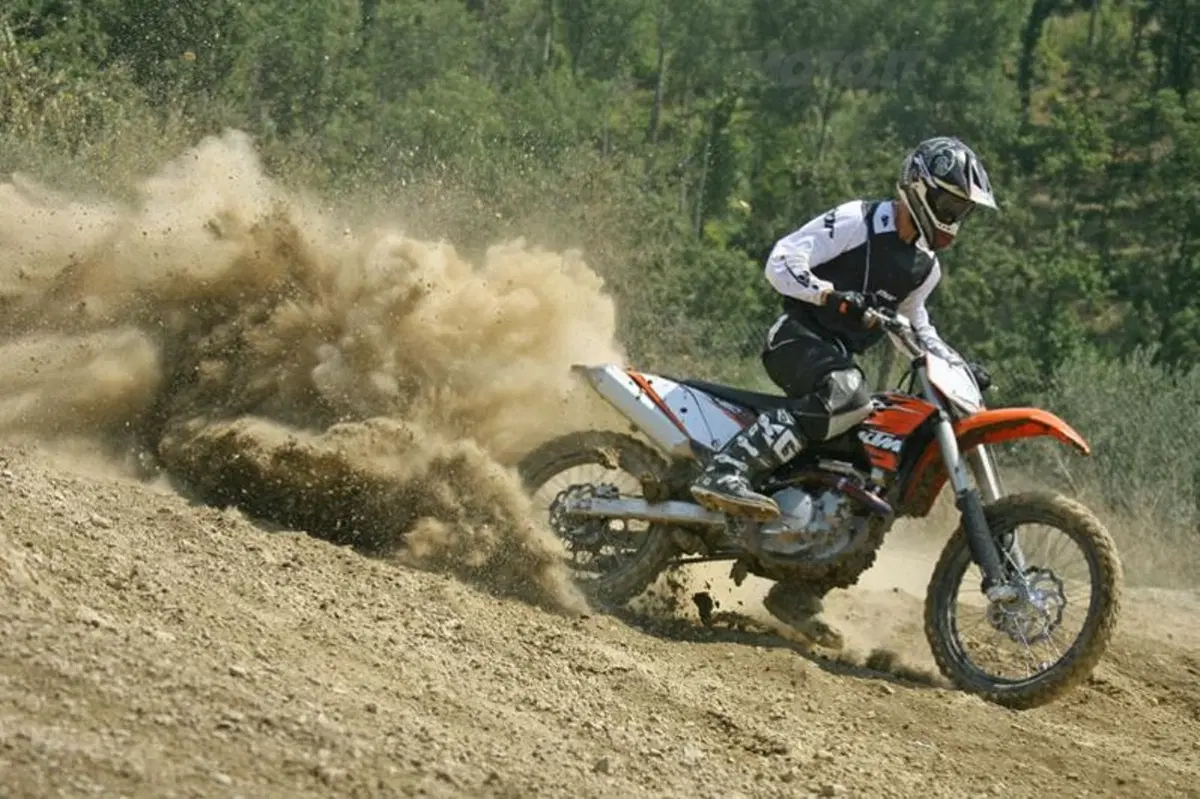 KTM Gamma Cross 2010 (18)