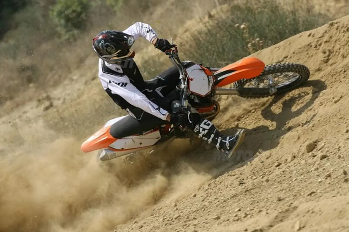 KTM Gamma Cross 2010 (22)