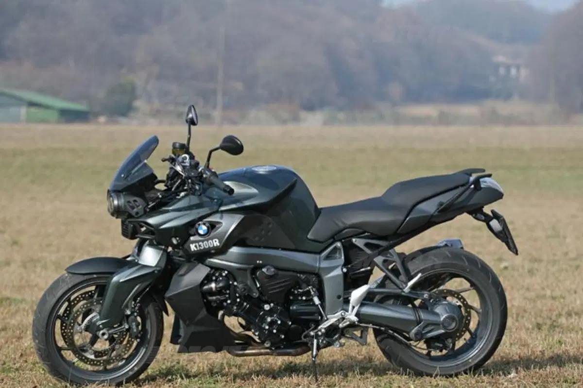 BMW K 1300 R (3)