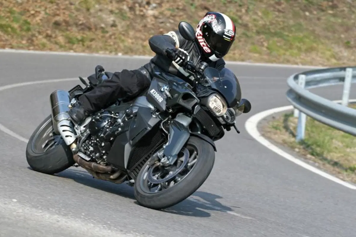 BMW K 1300 R (12)
