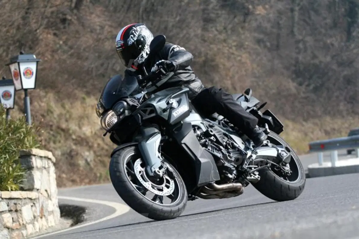 BMW K 1300 R (14)