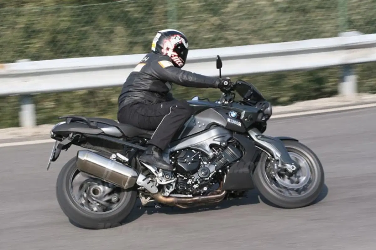 BMW K 1300 R (18)