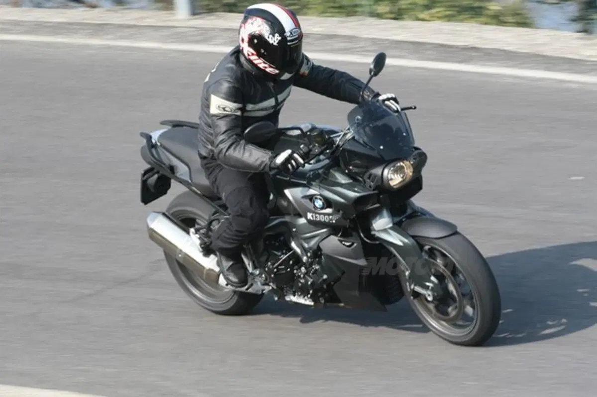 BMW K 1300 R (22)