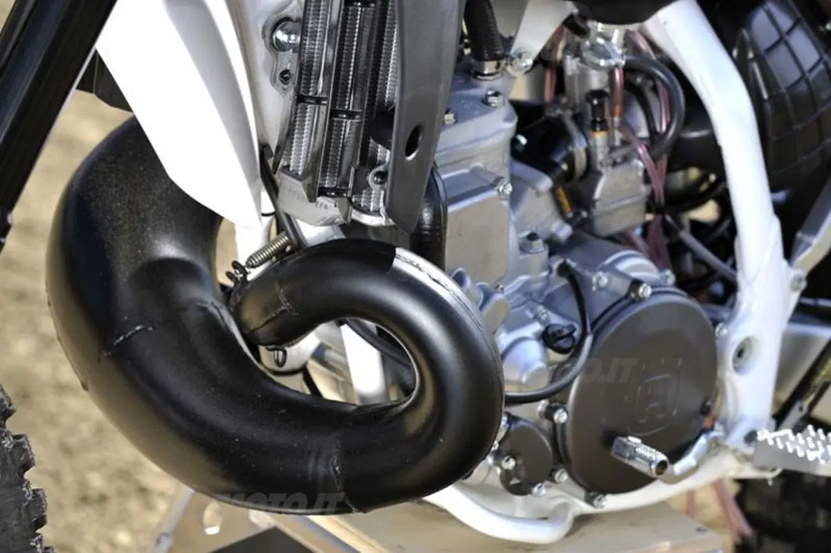 HUSQVARNA Gamma 2010 Cross/Enduro (9)