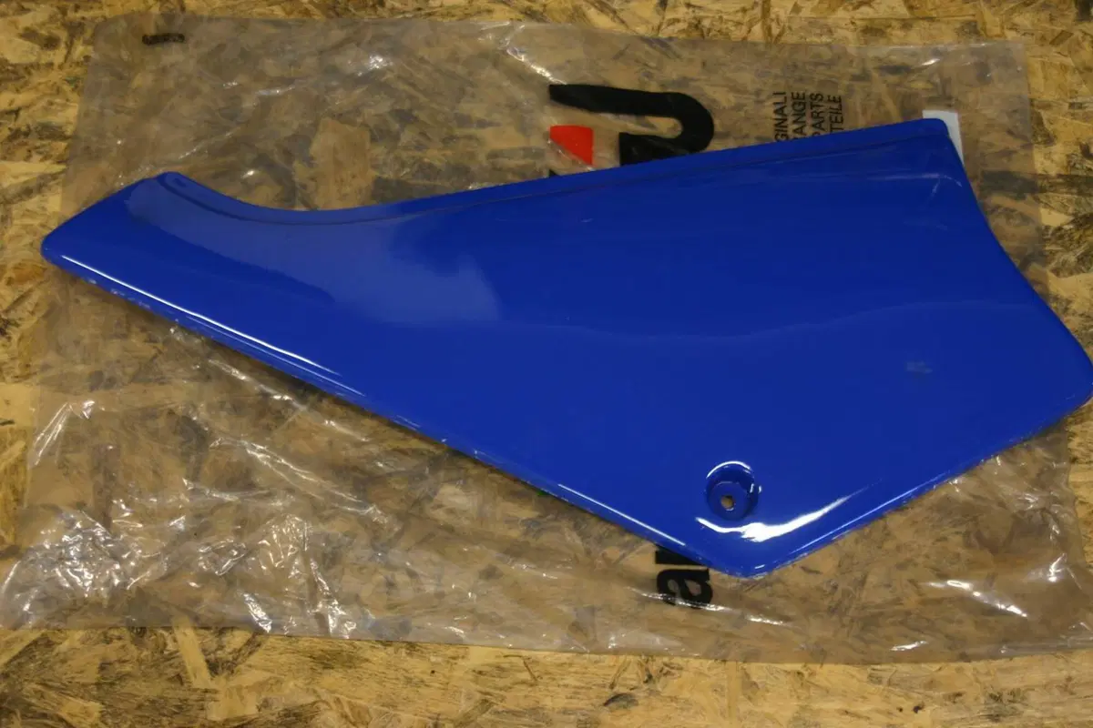 FIANCATINA SX BLU Aprilia Tuareg 125