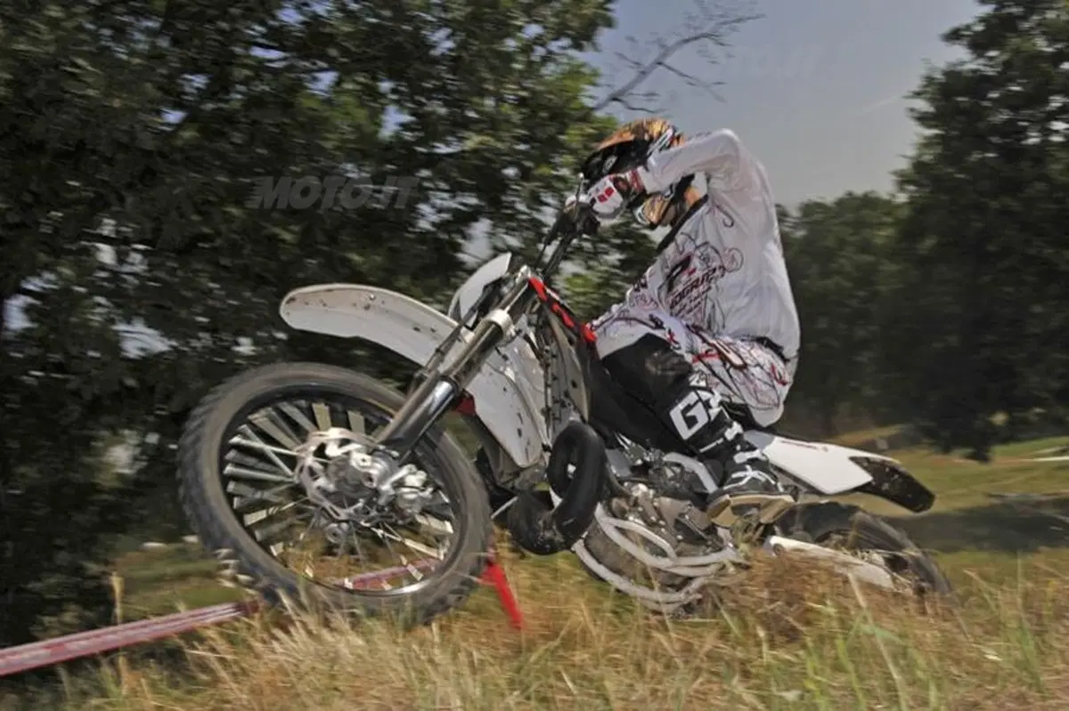 HUSQVARNA Gamma 2010 Cross/Enduro (18)