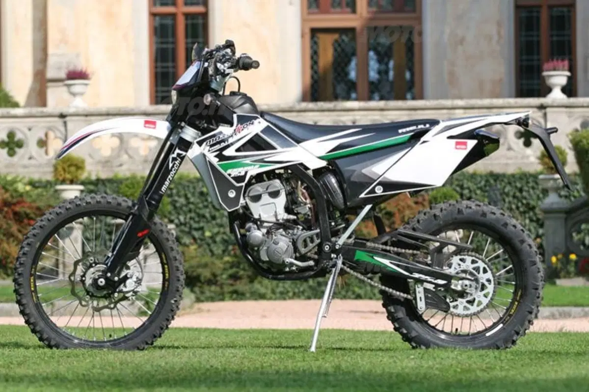 RIEJU Marathon 250 (2)