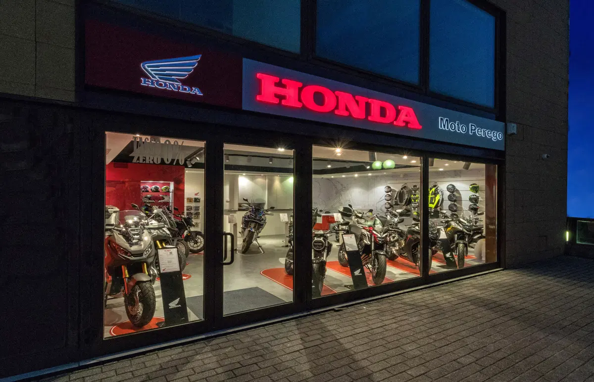 Moto Perego, dopo 34 anni diventa concessionaria esclusiva Honda per la provincia di Lecco (10)