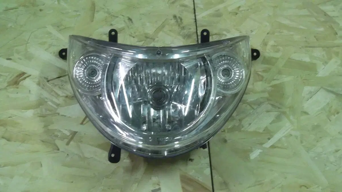 FARO ANTERIORE Kymco XCITING (2)