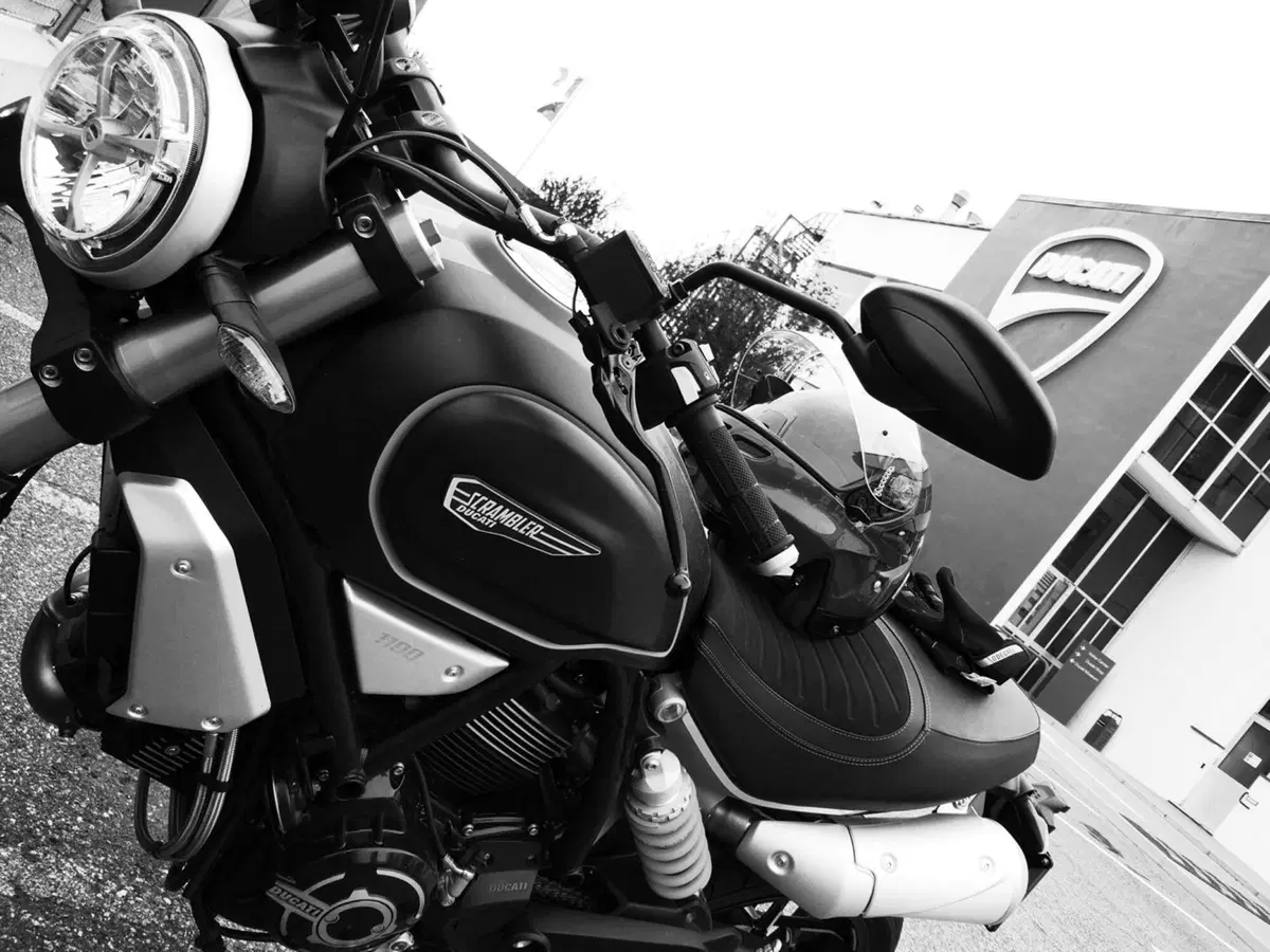 Motogiro D’Italia. Tre epoche di storia in moto, oggi (12)