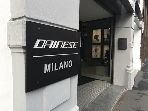 Dainese Custom Works, tute su misura (2)