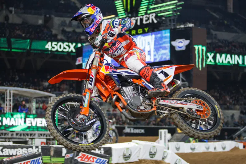 Ryan Dungey con la tabella numero 1 nella classe regina del Supercross AMA
