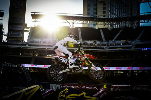 Le foto più spettacolari del Supercross di San Diego (4)