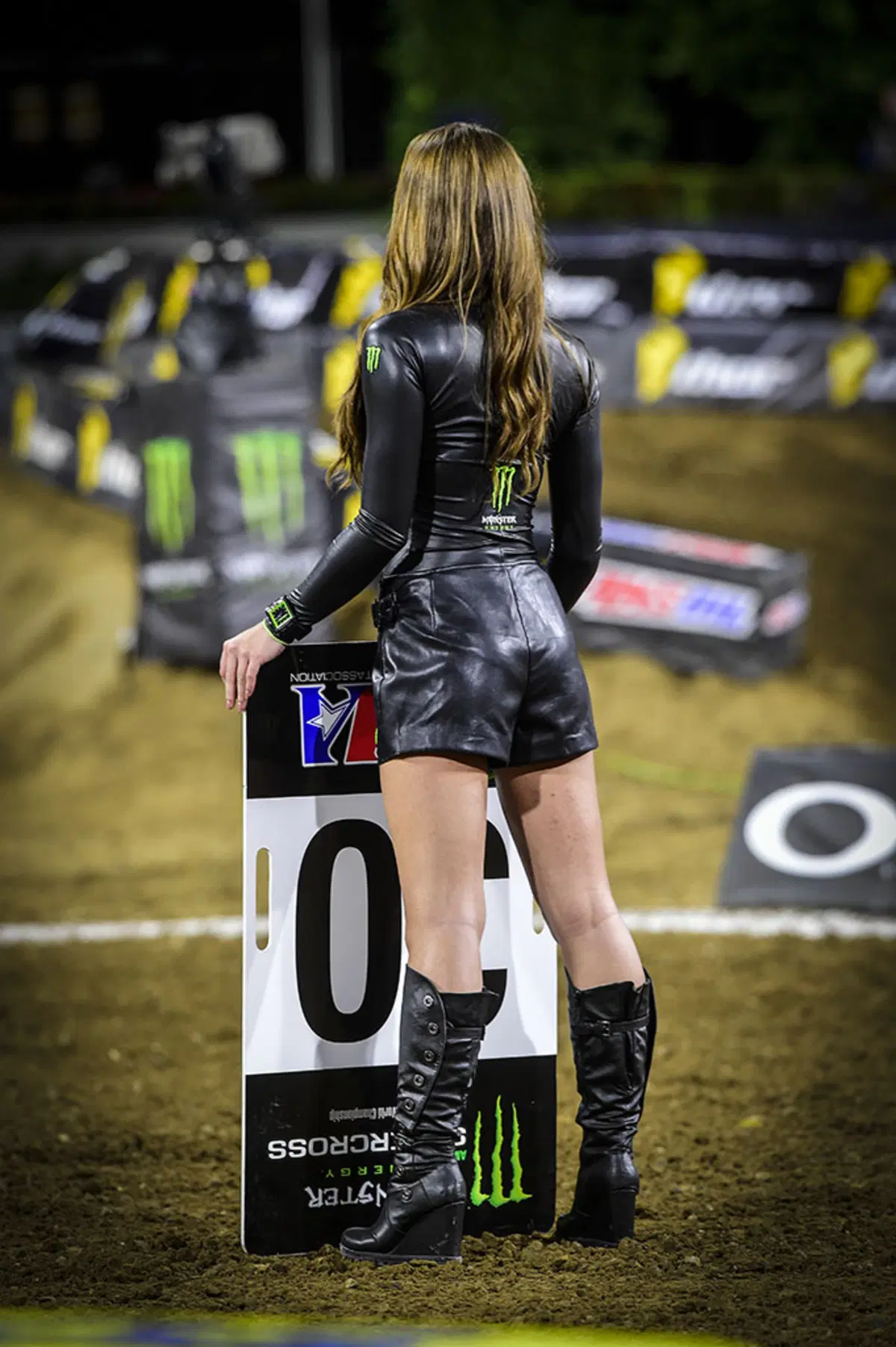 Le foto più spettacolari del Supercross di San Diego (38)