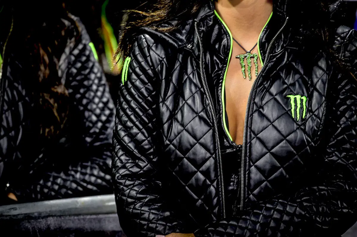 Le foto più spettacolari del Supercross di San Diego (40)