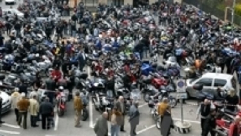 Oltre 1.400 moto al primo raduno Trofeo Turistico Nazionale 2006