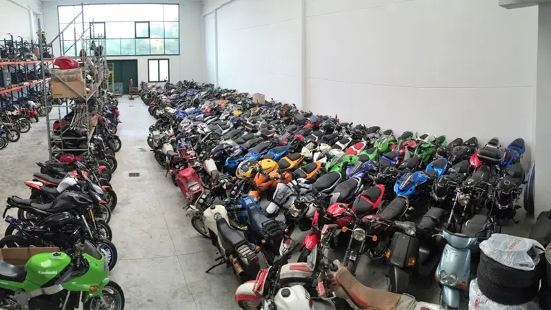 Demolire o rottamare una moto o uno scooter: come fare
