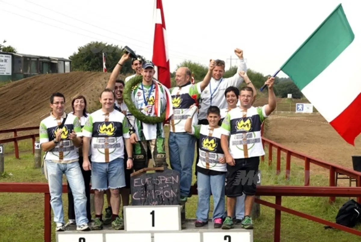Matteo Dottori e la KX450F Campioni d’Europa