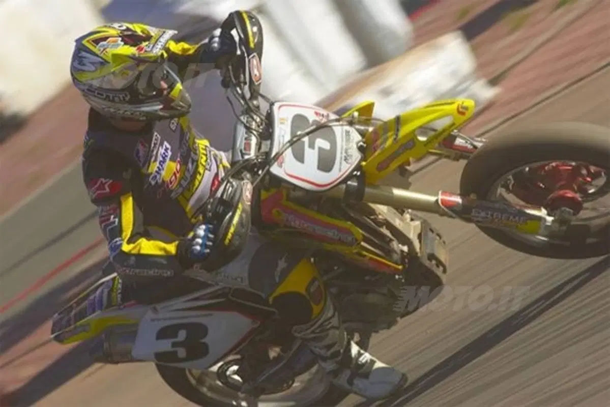 Eddy Seel (S2, Suzuki RigoMoto) e Hiemer (S1, KTM) vincono in Germania