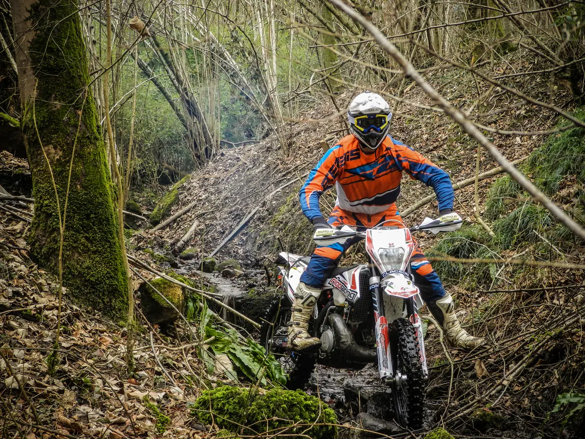 KTM EXC 300 BY Rigo Moto. La pratica rende perfetti (7)
