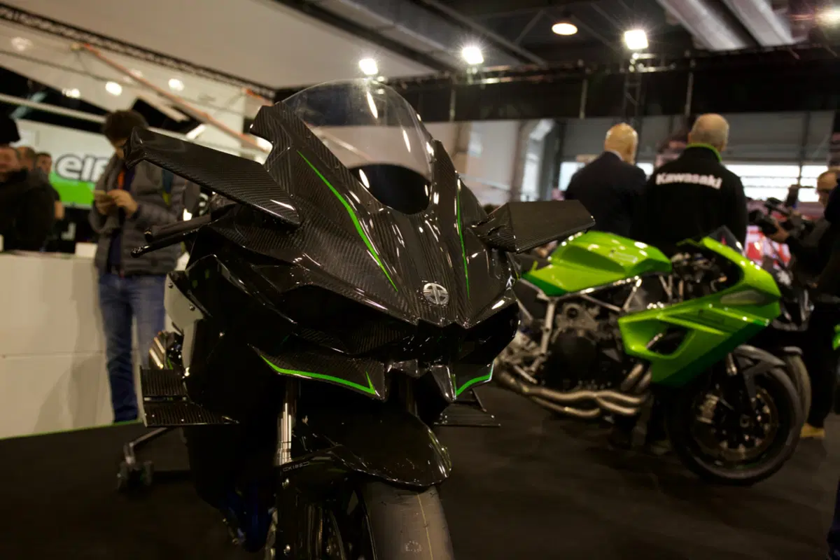 Motor Bike Expo 2016. Kawasaki espone a Verona special da vertigine (9)