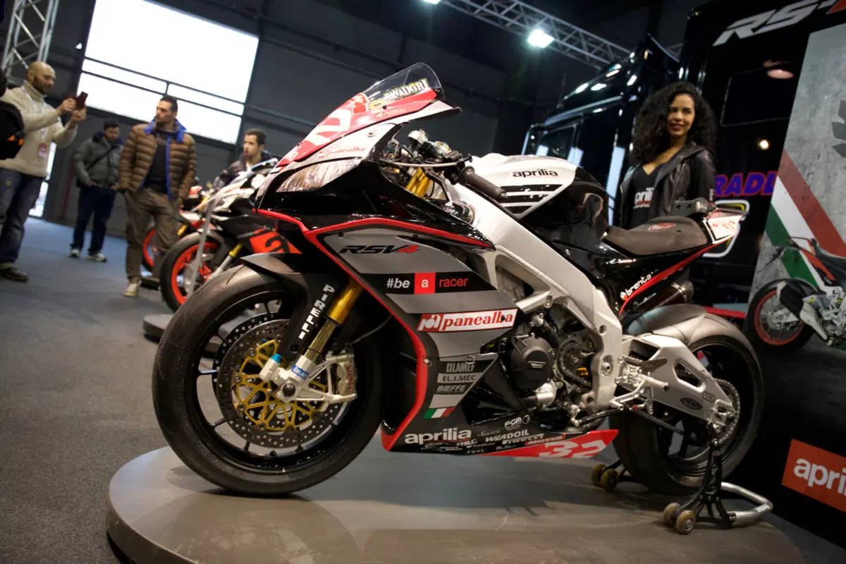Motor Bike Expo 2016, novità Moto Guzzi e Aprilia racing (9)