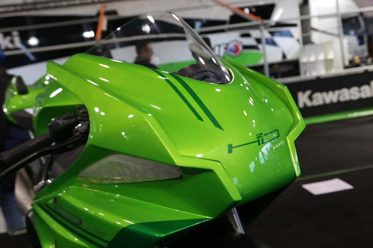 Motor Bike Expo 2016. Kawasaki espone a Verona special da vertigine (4)