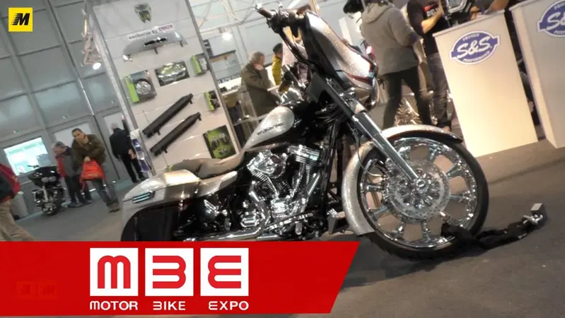 Parts Europe, tante novit&agrave; e una special su base HD Street Glide