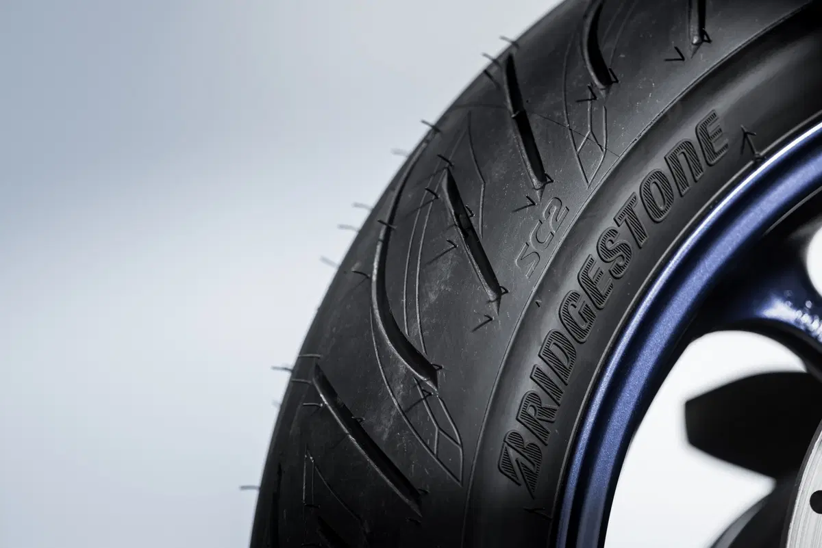 Bridgestone Battlax Scooter SC2 /SC2 Rain (9)