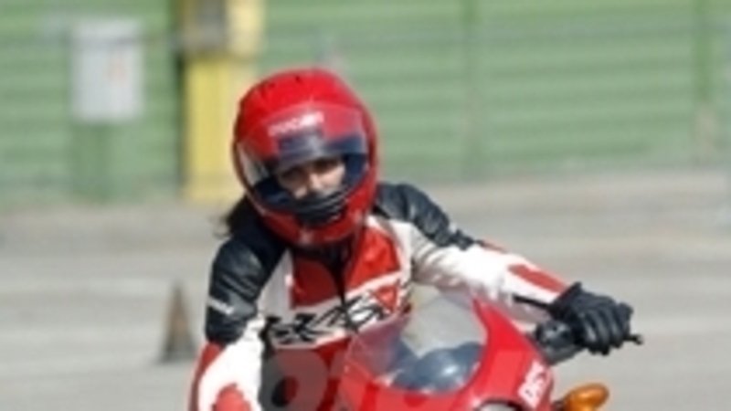 Pronta al via l&#039;edizione 2007 del Ducati Riding Experience, moto da sogno, circuiti emozionanti e is