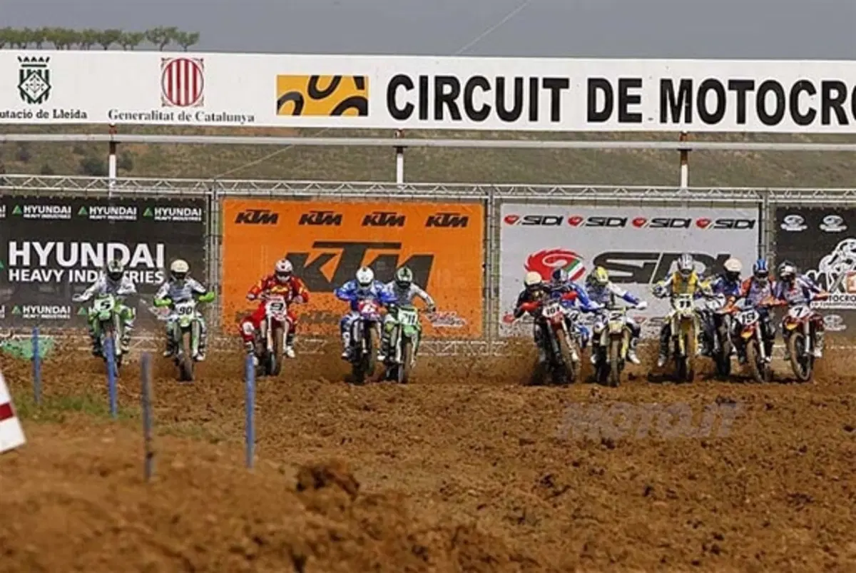 MX1 e MX2 in Spagna, pista difficile a Bellpuig per via della pioggia
