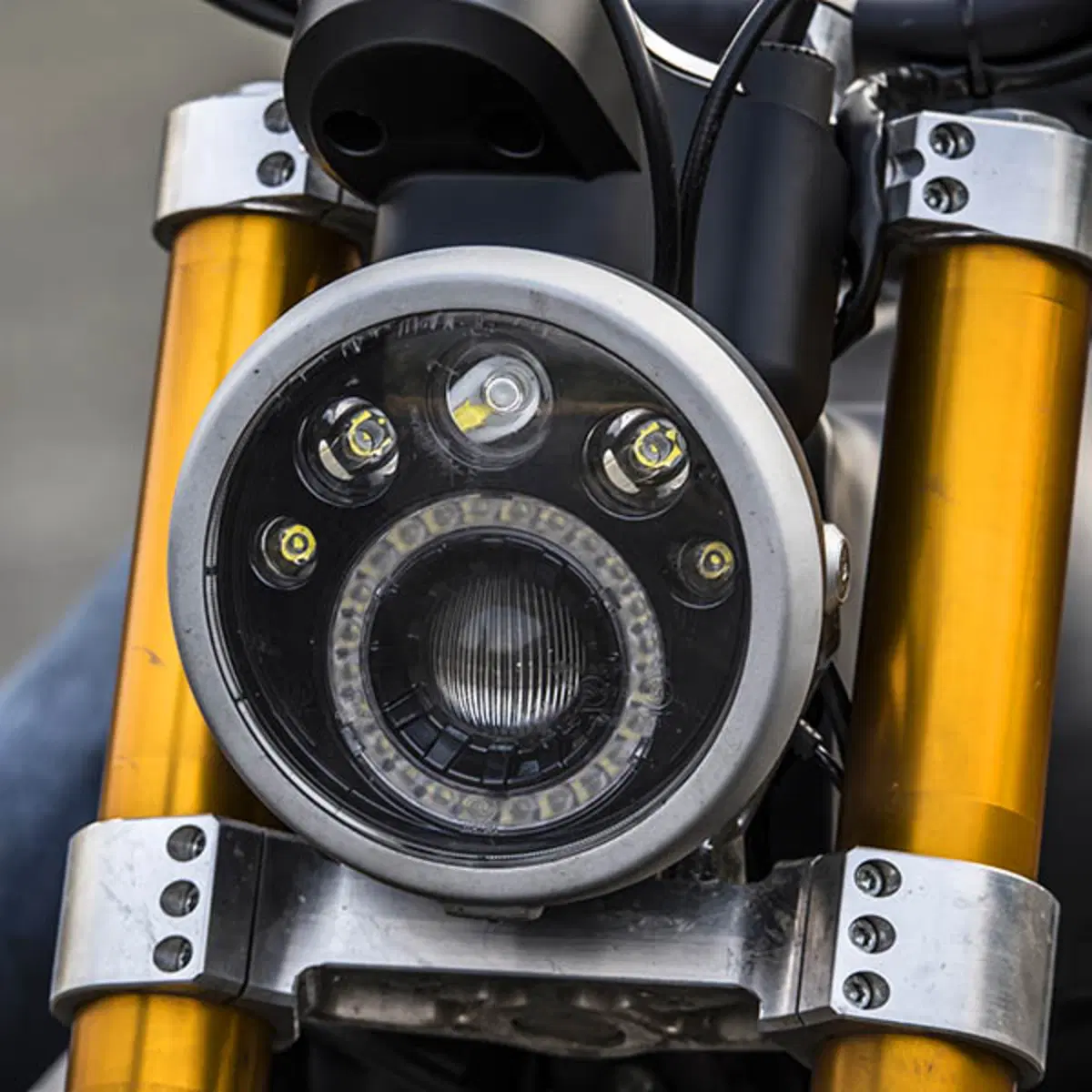Fantic Motor Caballero 125 Scrambler e Flat Track TEST: Roba da grandi! (7)