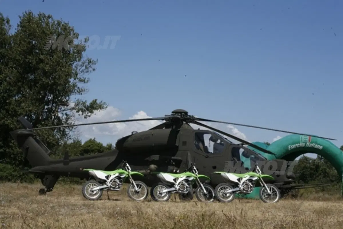 Kawasaki presenta il nuovo KLX 450