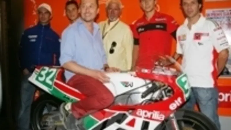 Aprilia festeggia i vent'anni trascorsi dalla prima vittoria nel Motomondiale