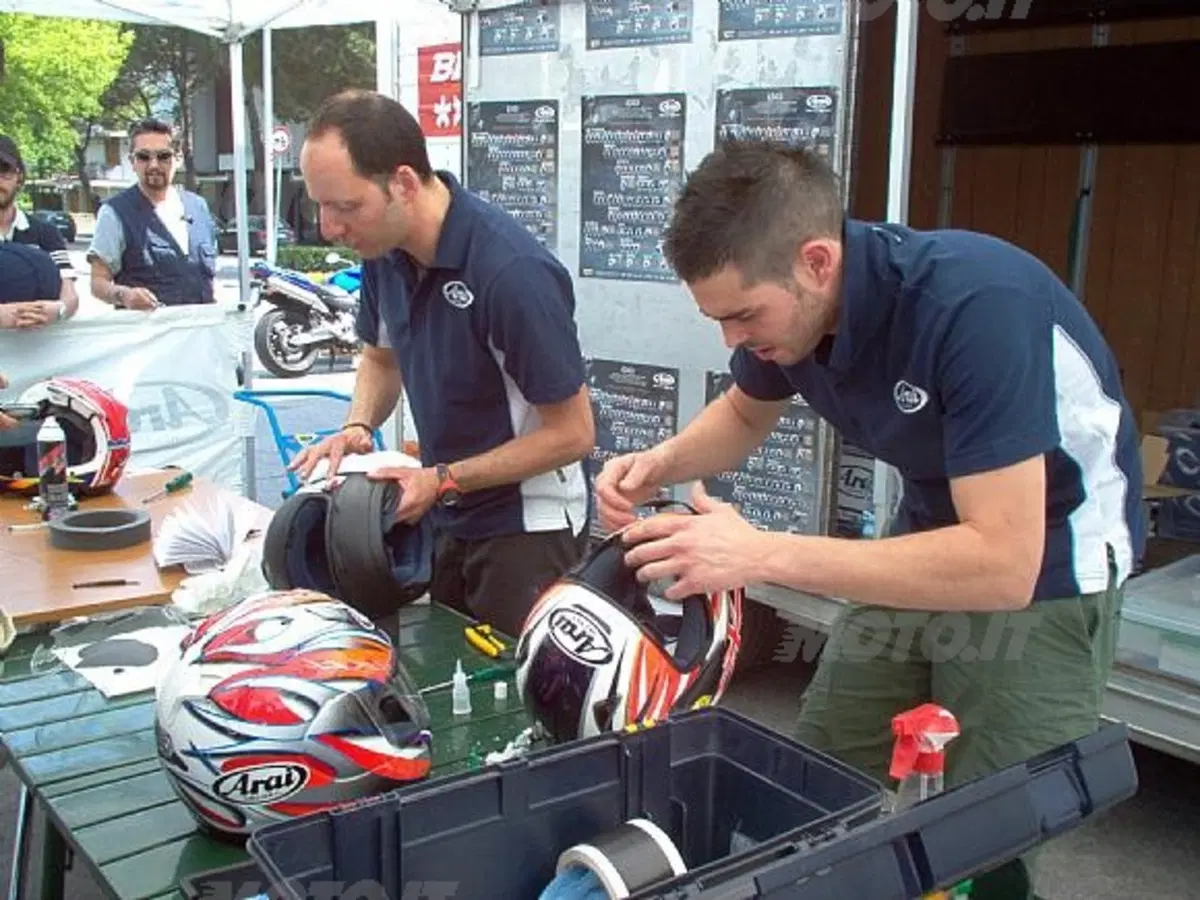 EICMA 2007, Arai offre assistenza gratuita ai suoi clienti (2)