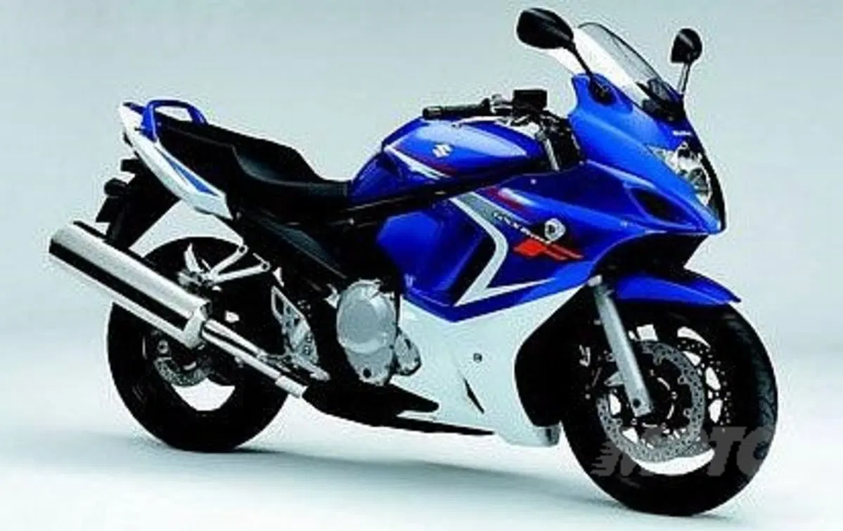 Suzuki si prepara per presentare a Milano i modelli 2008 (6)