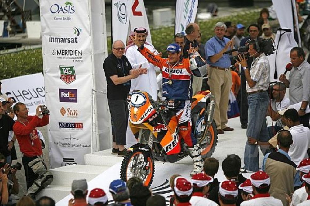 Marc Coma sul podio (foto di J. Ferrari)