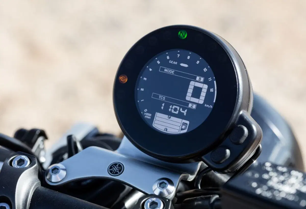 Yamaha XSR 900 (17)