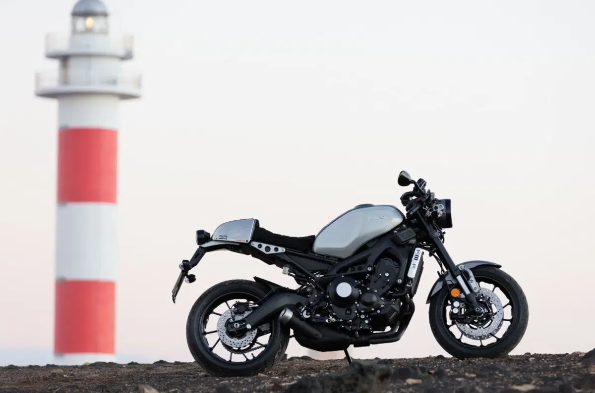 Yamaha XSR 900 (11)