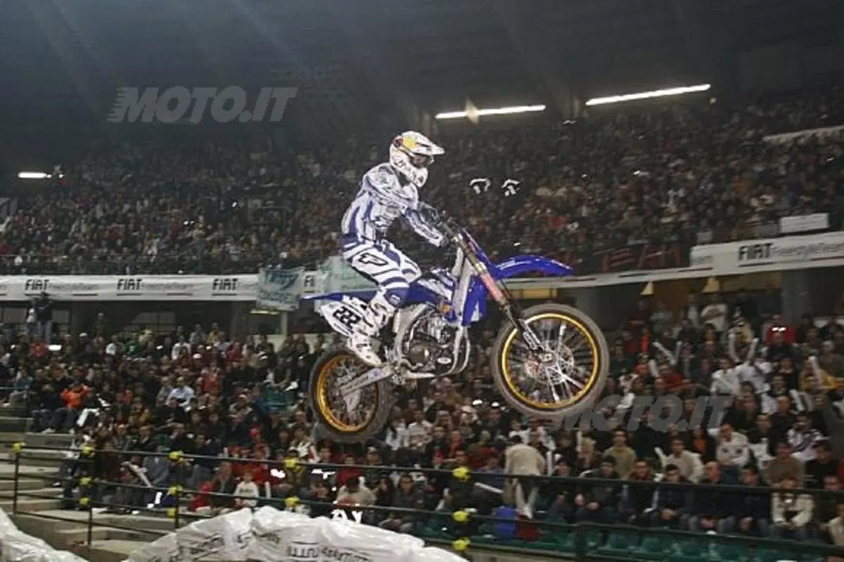 Supercross di Genova, manca poco a sabato.  Parla Cairoli (2)