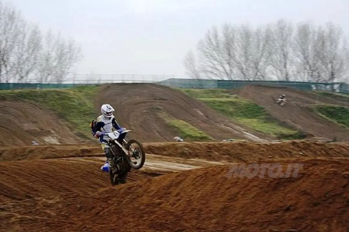 Mantova Starcross, prima uscita sulla Yamaha per Philippaerts