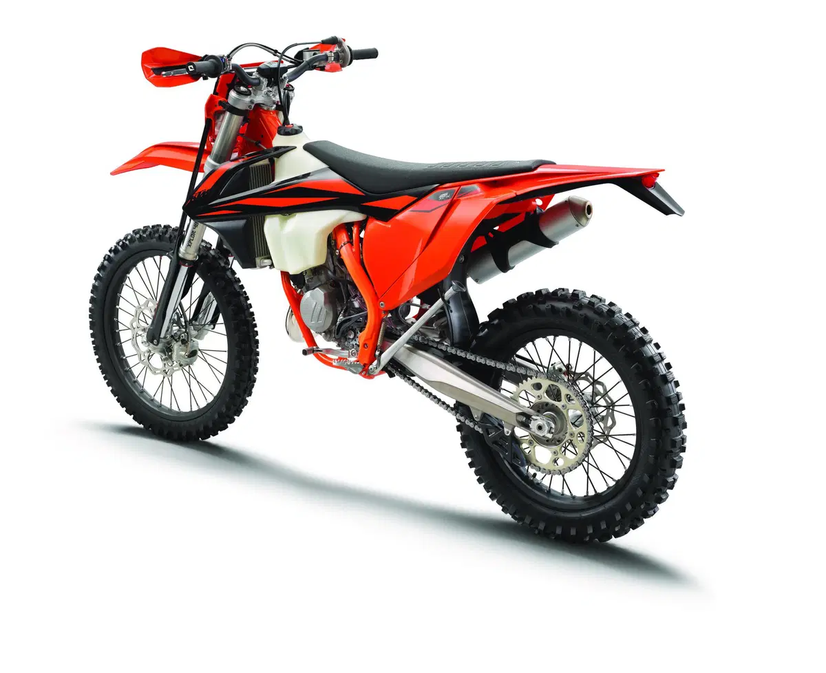 KTM EXC 2019: otto Enduro a 2 e 4 tempi da 125 a 500 cc (2)