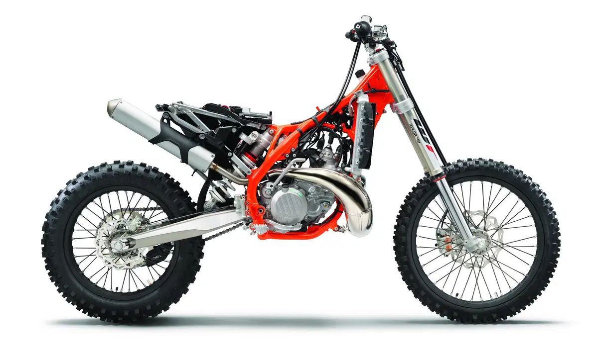 KTM EXC 2019: otto Enduro a 2 e 4 tempi da 125 a 500 cc (13)