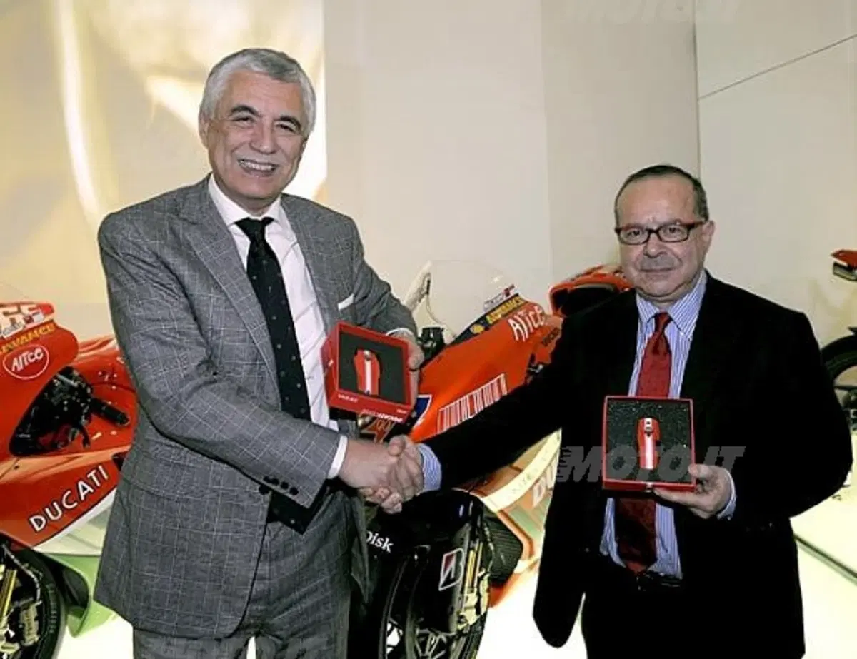 Ducati corre anche su Internet grazie all'accordo con Onda